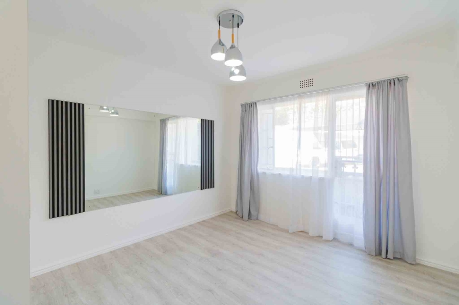 2 Bedroom Property for Sale in Woodstock Western Cape